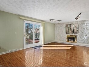 Building Photo - 4422 Princess Anne Ct