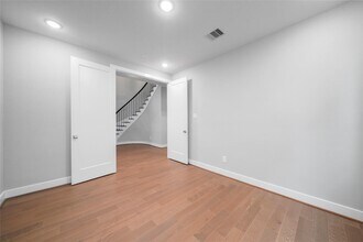 Building Photo - 6424 Cebra St