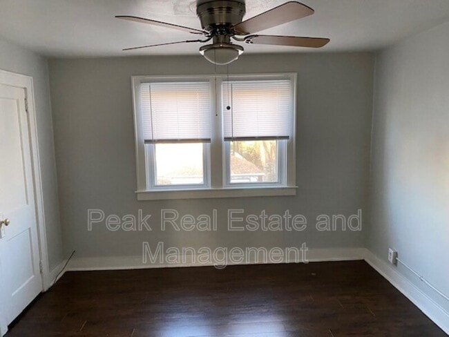 Foto del edificio - 1035 Niagara Avenue Southeast