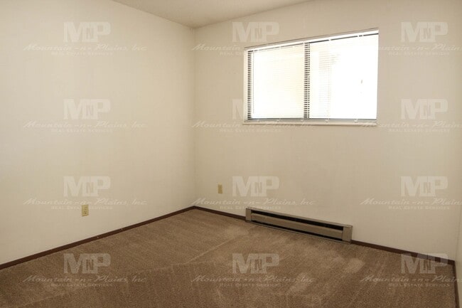 Foto del edificio - 925 Columbia Rd