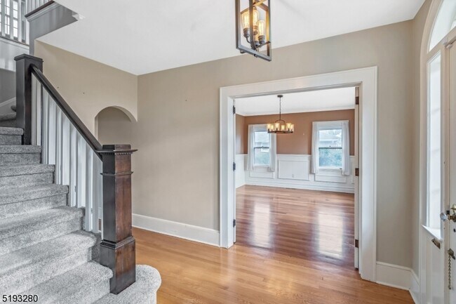 Building Photo - 279 Westville Ave
