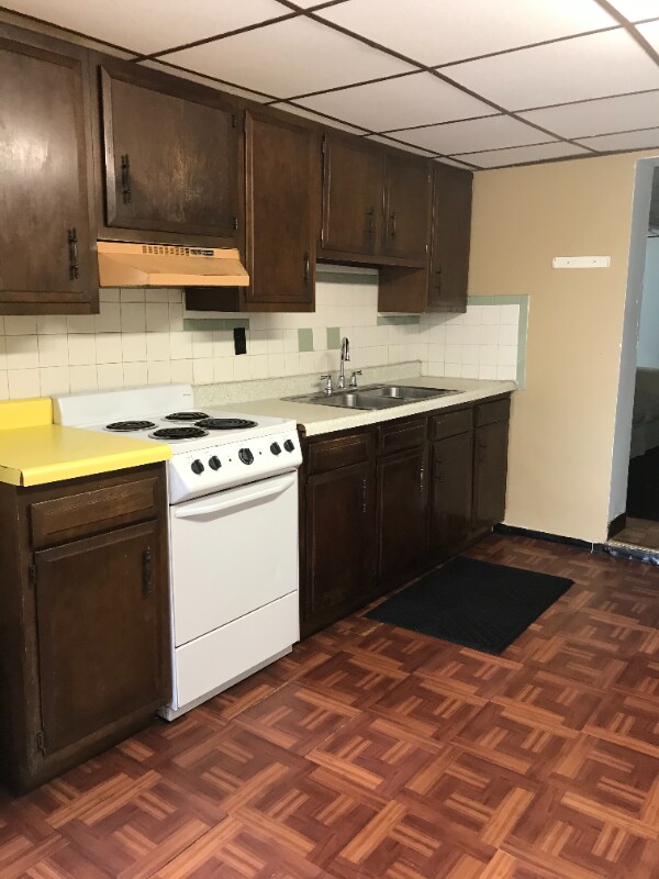 341 Oakland Ave, Pittsburgh, PA 15213 Room for Rent in Pittsburgh, PA