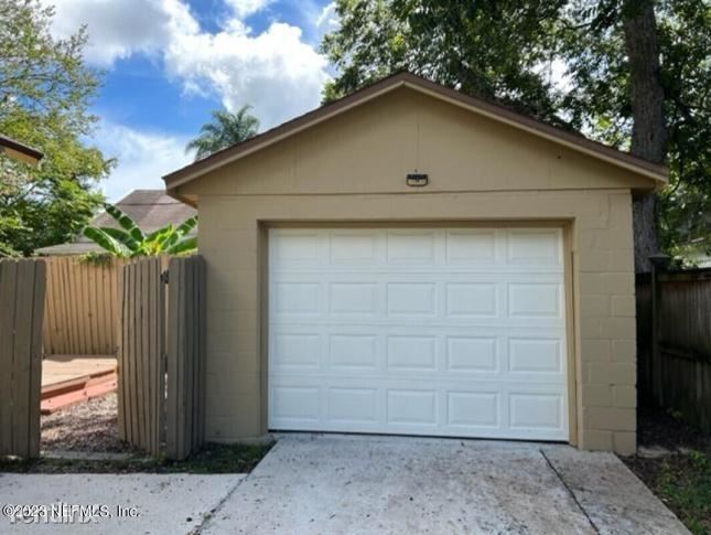 Building Photo - 2 br, 2 bath House - 1077 Orleans Ct