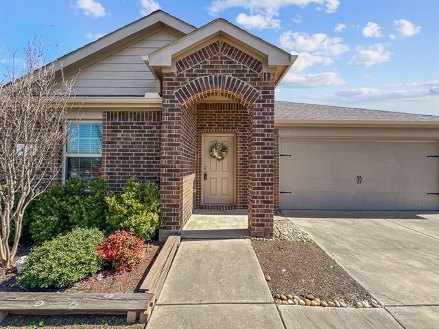 Building Photo - 1303 Savannah Ridge Dr