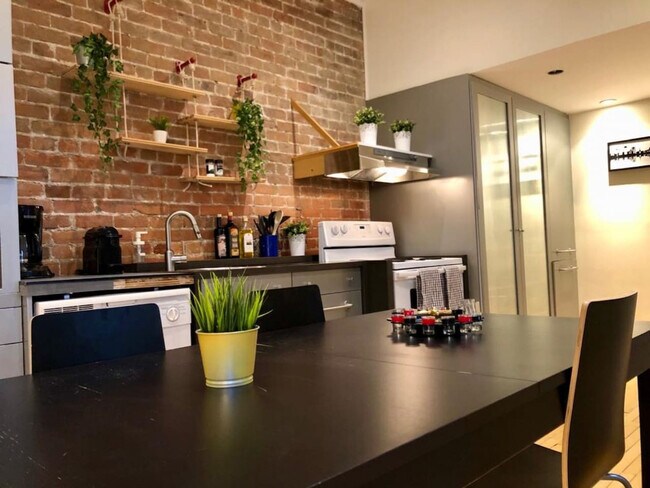 Photo du bâtiment - 4619 R. Saint-Denis