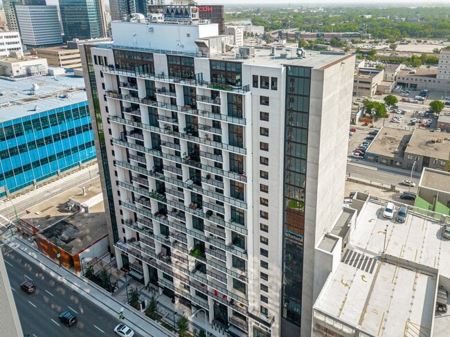 Building Photo - Smith Street Lofts