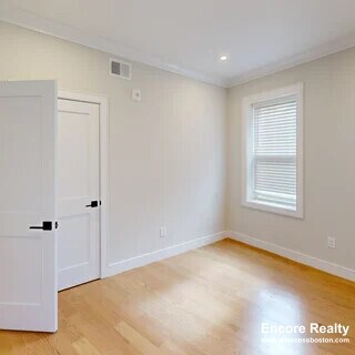 Foto del edificio - 161 Allston St