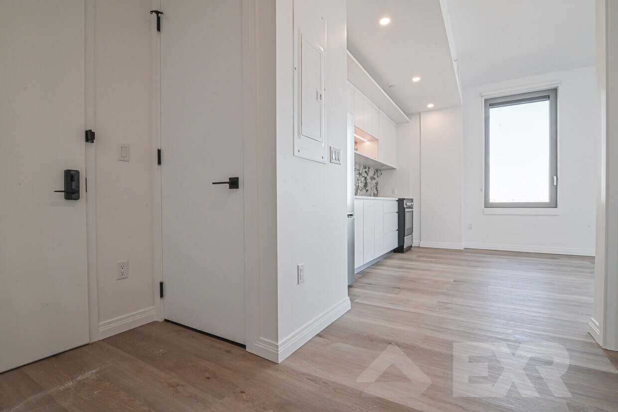 957 Atlantic Ave Unit 812, Brooklyn, NY 11238 Room for Rent in