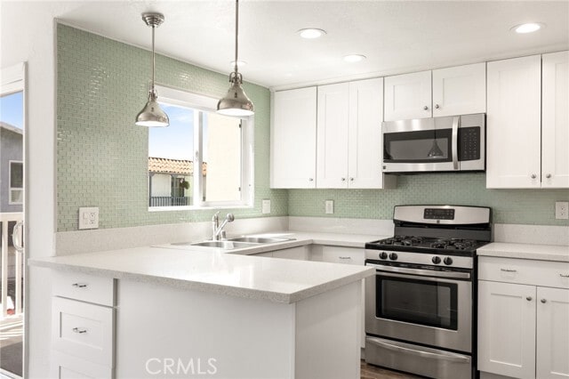 Building Photo - 413 21st St