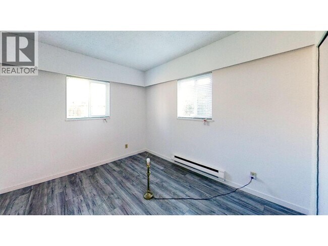 Building Photo - 10180 No. 4 Road