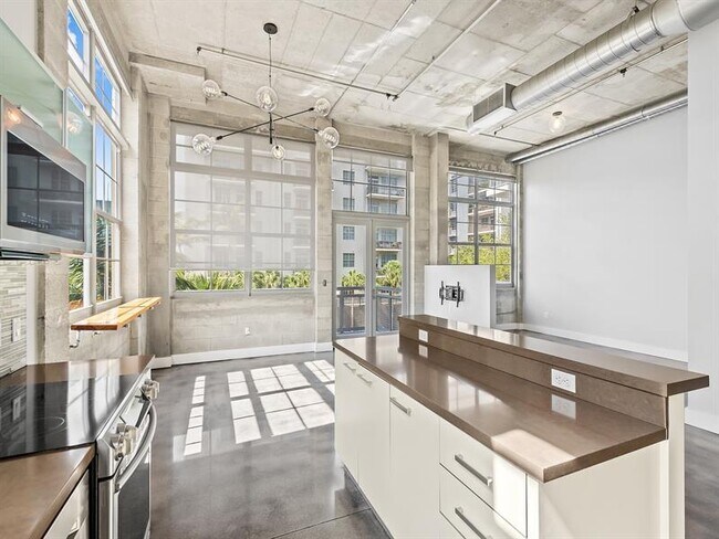Foto del edificio - 434 NW 1st Ave