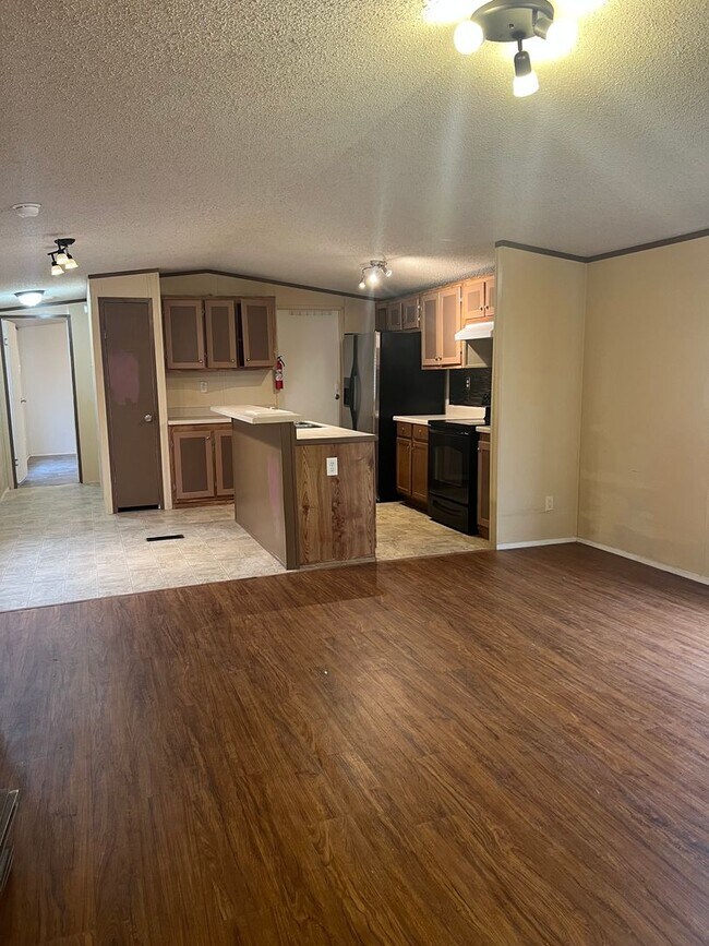 Foto del edificio - 3 Bedroom 2 Bath Mobile Home located in South Lake Charles