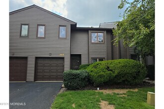 Building Photo - 283 Plum Dr