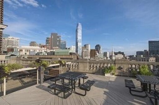 Foto principal - 21 Beacon St