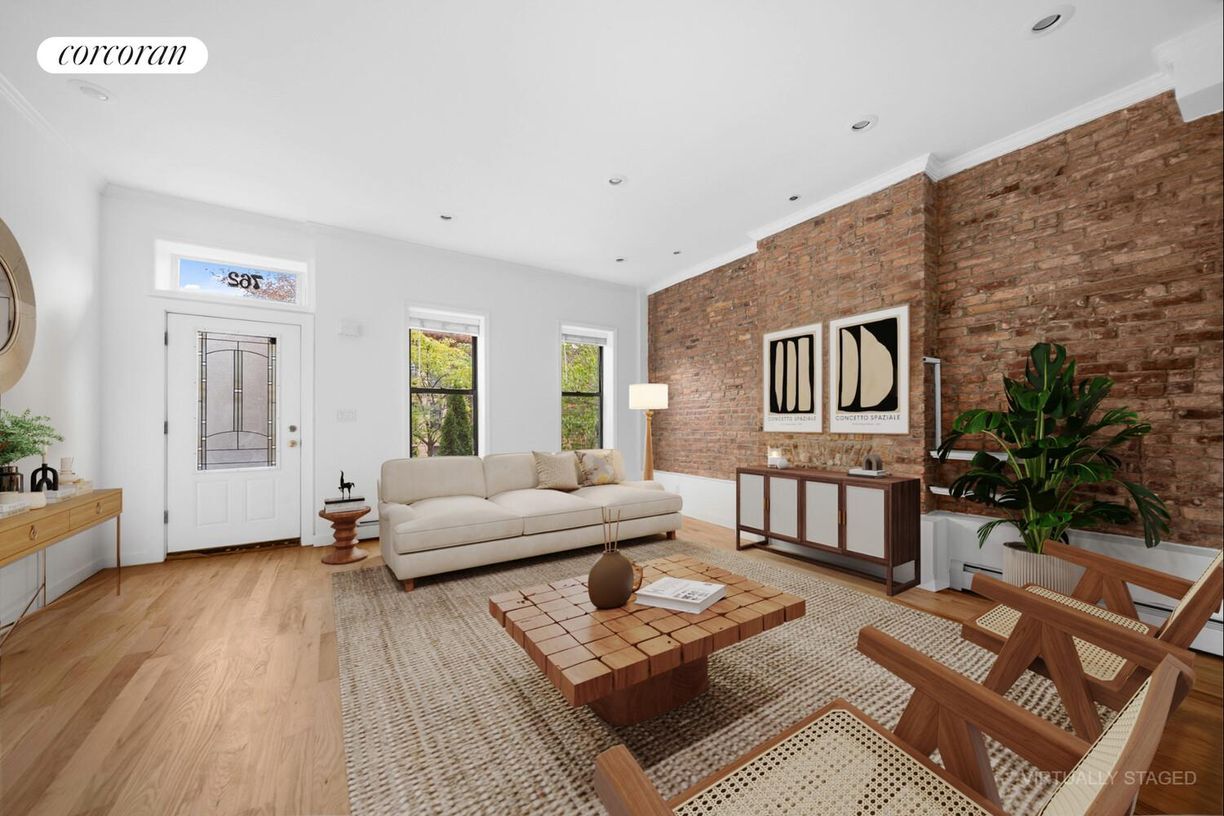 Foto principal - 762 Hancock St