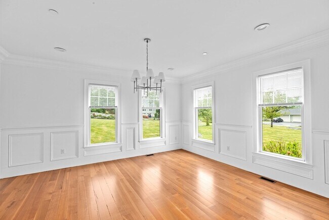 Foto del edificio - 45 Ocean Ledge Dr