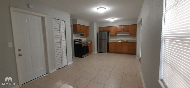 Foto del edificio - 6514 Lundeen Way