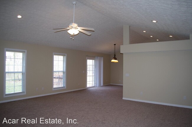 Foto del edificio - 3 br, 2 bath House - 905 Hampton Court