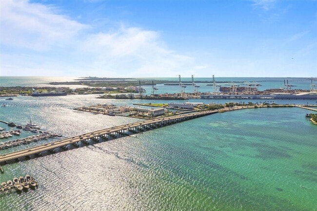 Building Photo - 650 West Ave