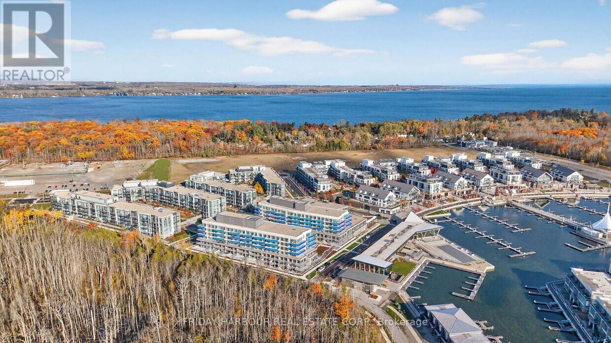 Photo du bâtiment - 333 Sunseeker Ave