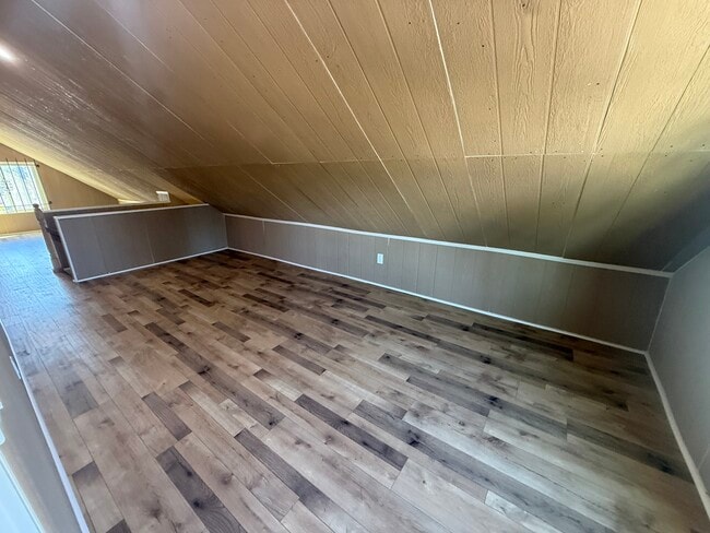 Foto del edificio - 6173 Montezuma Rd