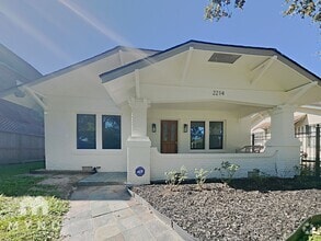 Building Photo - 2214 Isabella St