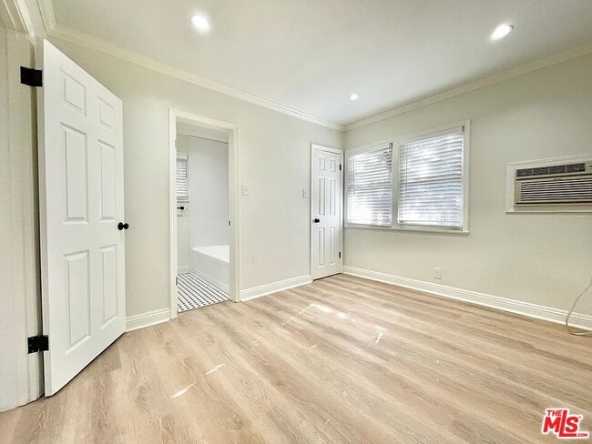 Building Photo - 5744 La Mirada Ave