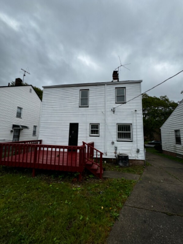 Foto del edificio - 3392 E 147th St