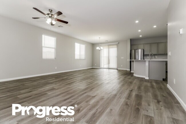 Foto del edificio - 7760 W Glass Ln