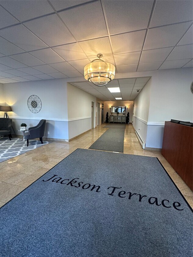 Primary Photo - 101 Jackson Ave
