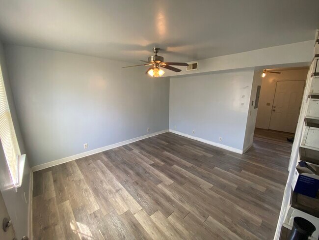 Viviendo - 2533 Highland Trace Dr