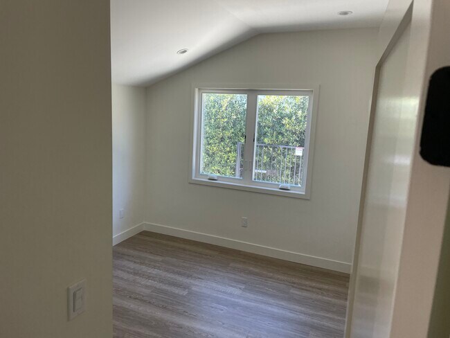 Foto del edificio - 4121 Monroe St