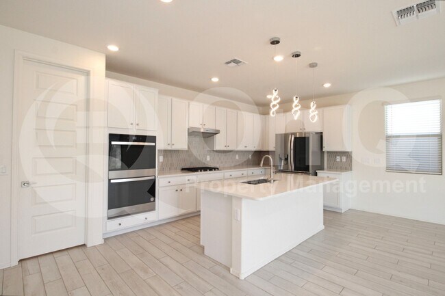 Photo - 3037 W la Mirada Dr House