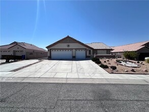 Building Photo - 5087 Emerald River Dr