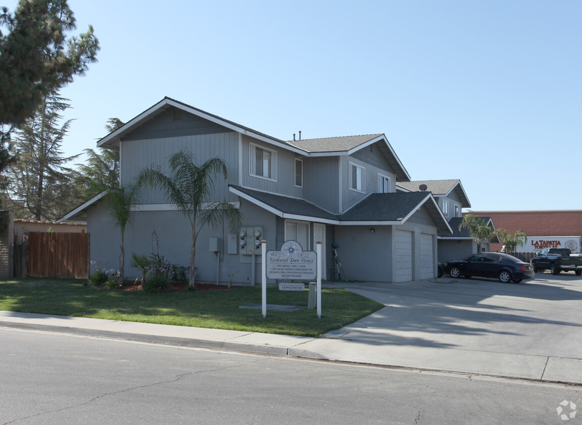 Primary Photo - North Wood Townhomes