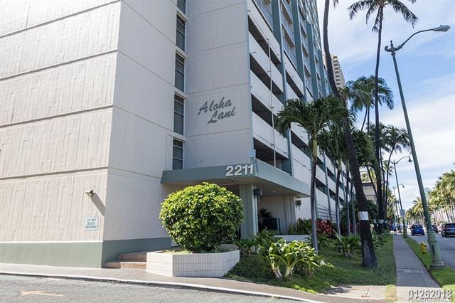 Building Photo - 2211 Ala Wai Blvd