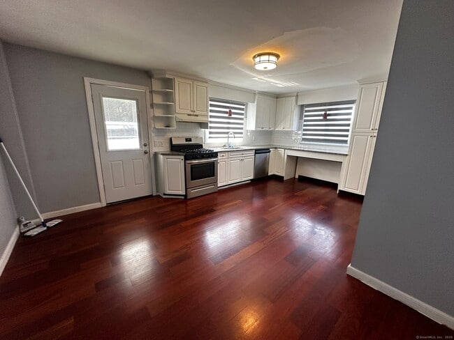 Foto del edificio - 22 Hungerford Ave