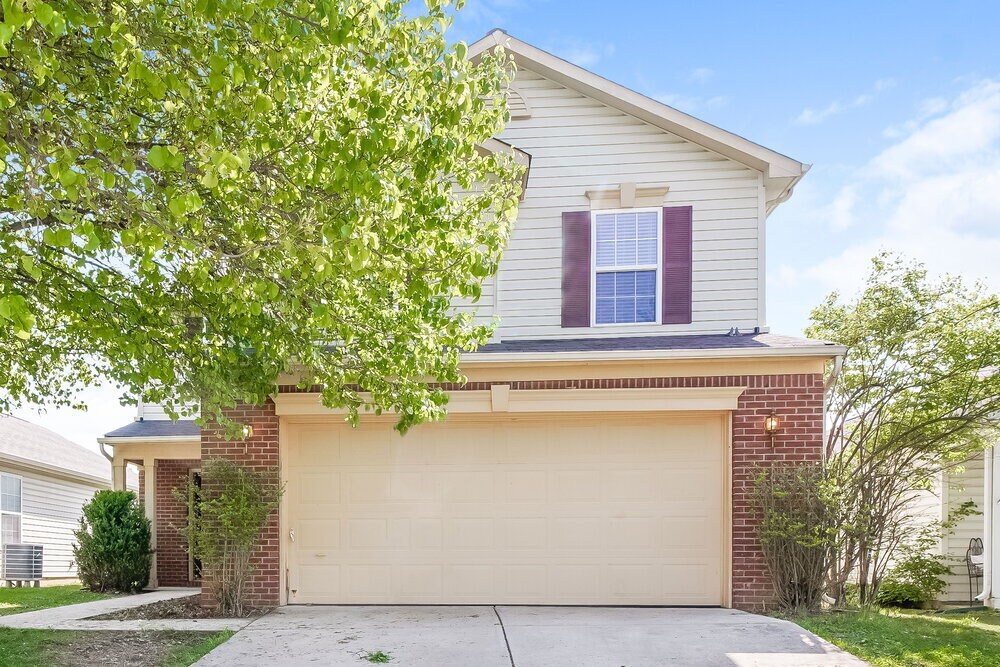 Foto principal - 5651 Dollar Forge Dr