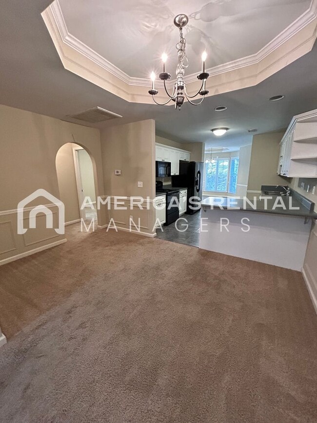 Building Photo - Home Available in Pelham!! Available to Vi...