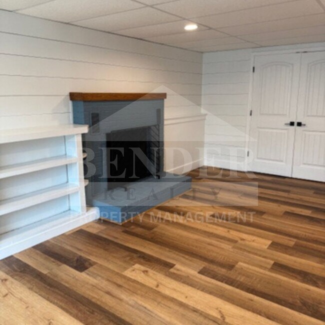 Foto del edificio - BEAUTIFUL REMODELED HOME