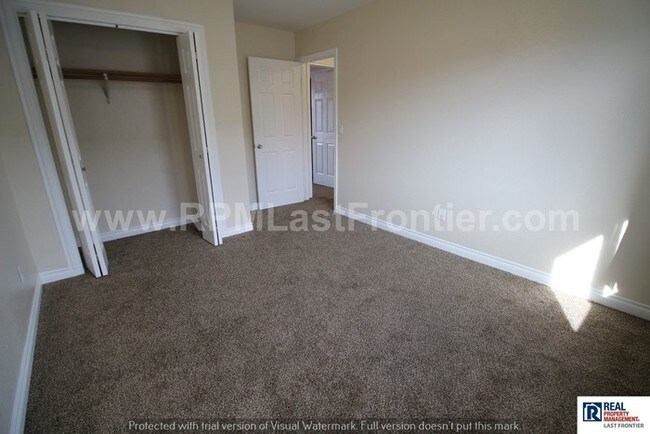 Foto del edificio - 5740 E 4th Ave