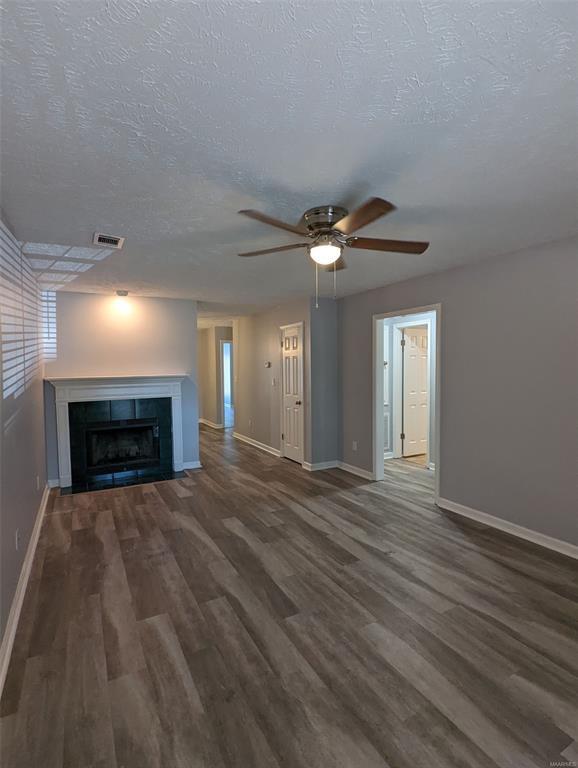 Building Photo - 8352 Grand Oaks Ct