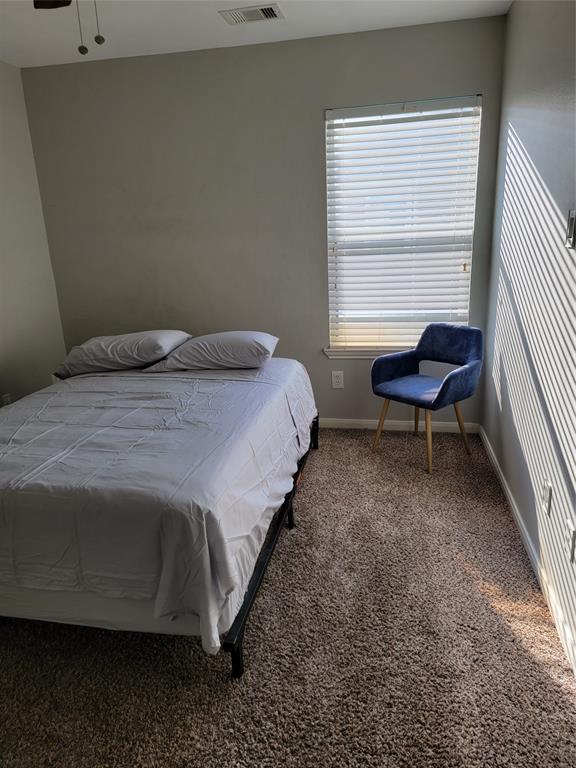 Foto del edificio - 16019 Summerville Lake Dr