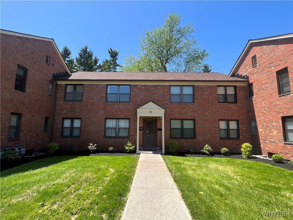 Foto principal - 3901 Main St
