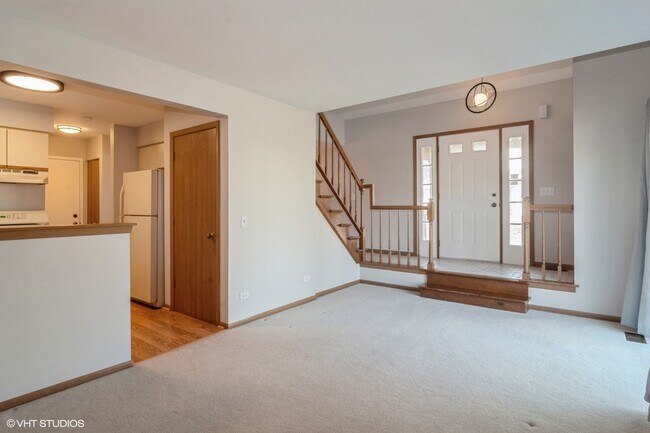 Foto del edificio - 1388 Queensgreen Cir