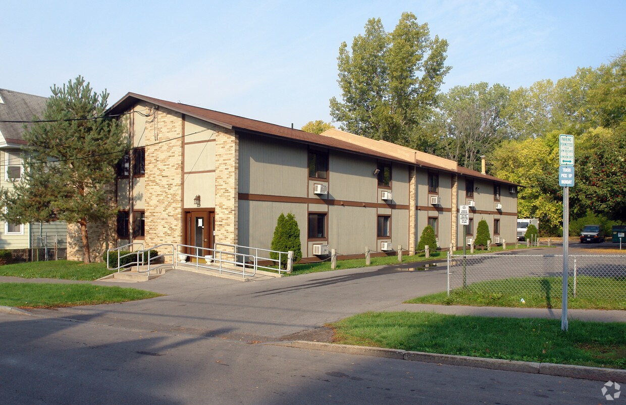 Foto principal - 713-715 Hickory St