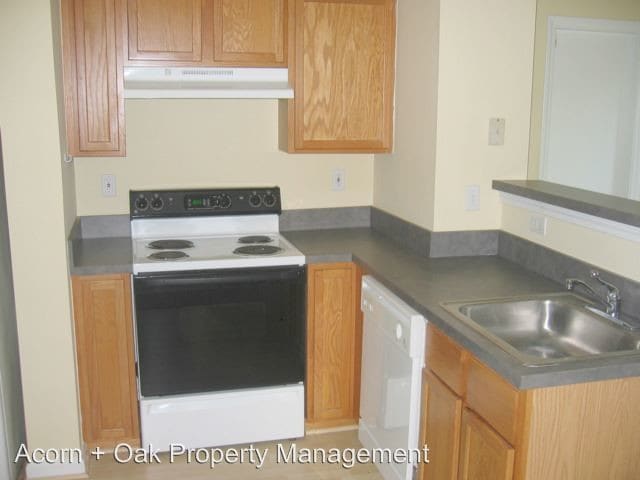 Building Photo - 1 br, 1 bath House - 253-A Sweet Bay Pl.