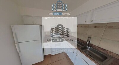 Building Photo - 1925 E Hayden Ln