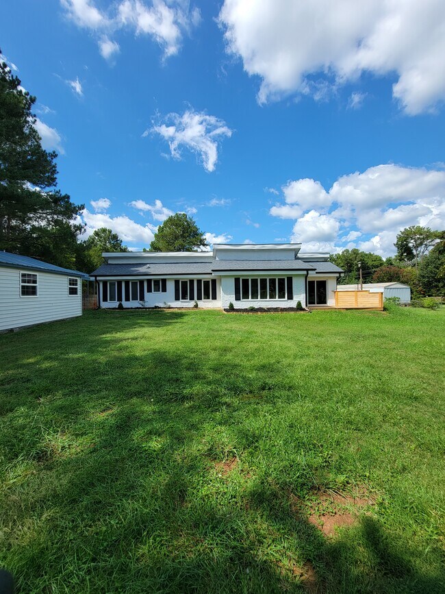 785 Pole Branch Rd, Clover, SC 29710 House Rental in Clover, SC