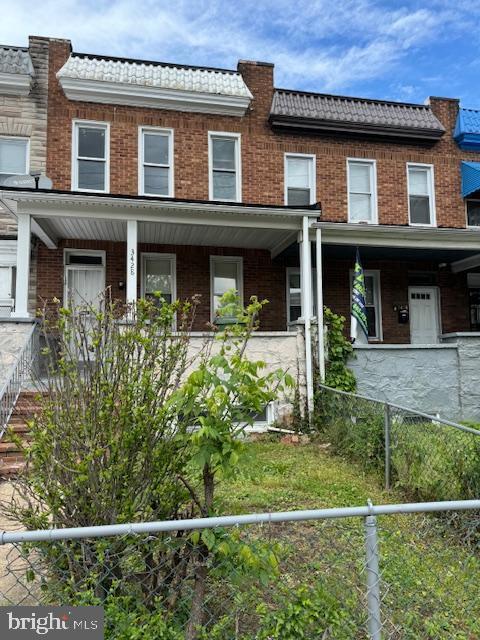 Foto principal - 3428 W Caton Ave